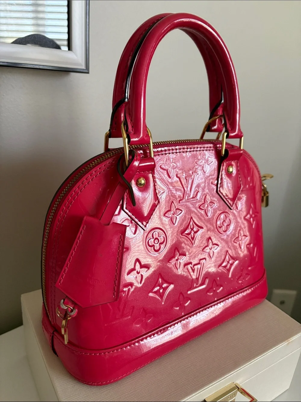 Louis Vuitton Hot Pink Vernis Alma BB Satchel - Picture 2 of 3
